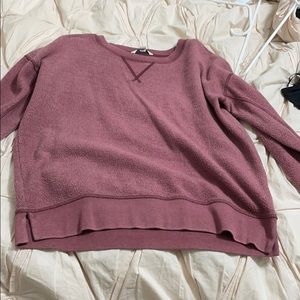 maroon sweater